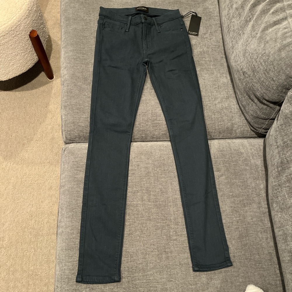 NWT women’s Black Orchid jeans size 25